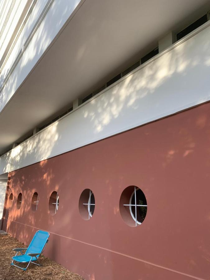 סן טרופז Elegant Studio Et Parking Dans Batiment Historique מראה חיצוני תמונה